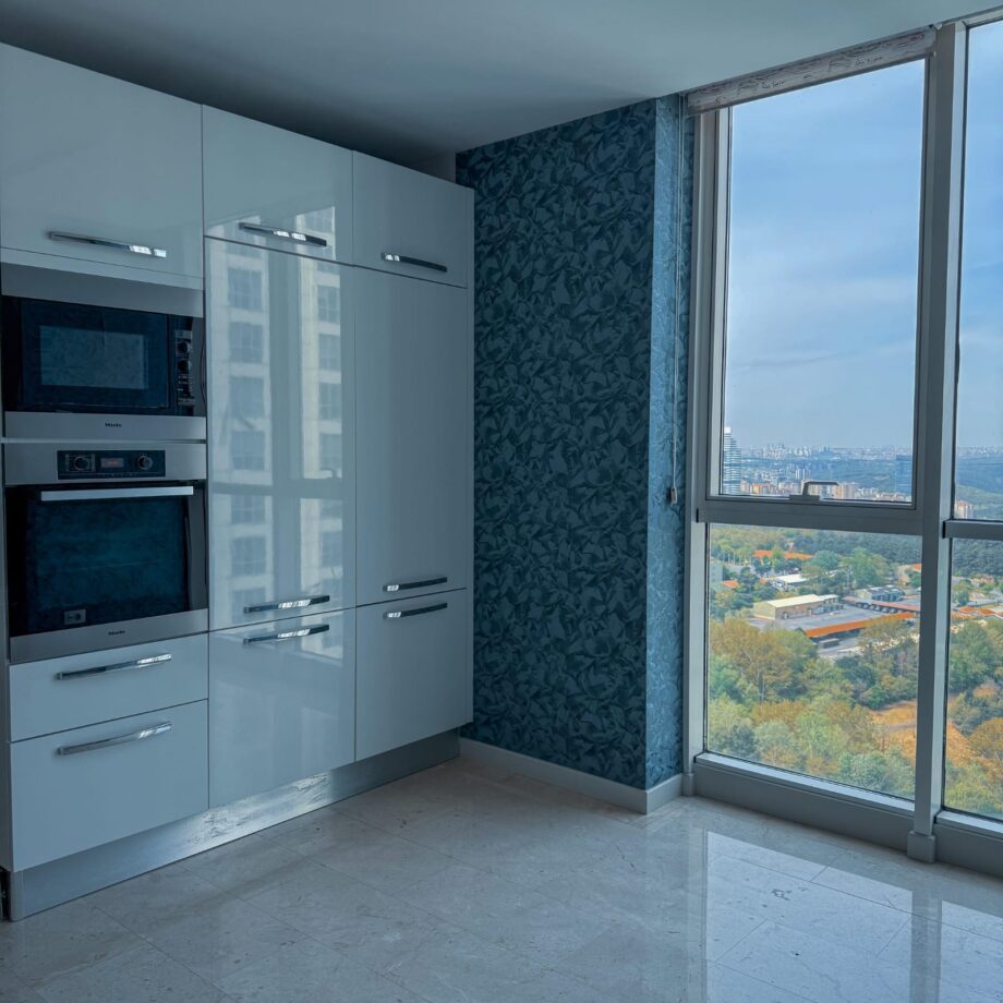 EYUP-TEMİZLİK-PERSONELİ